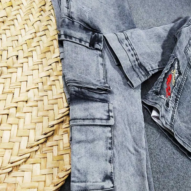 ست سه تکه پسرانه کت و شلوار جین و تیشرت رنگ زغالی