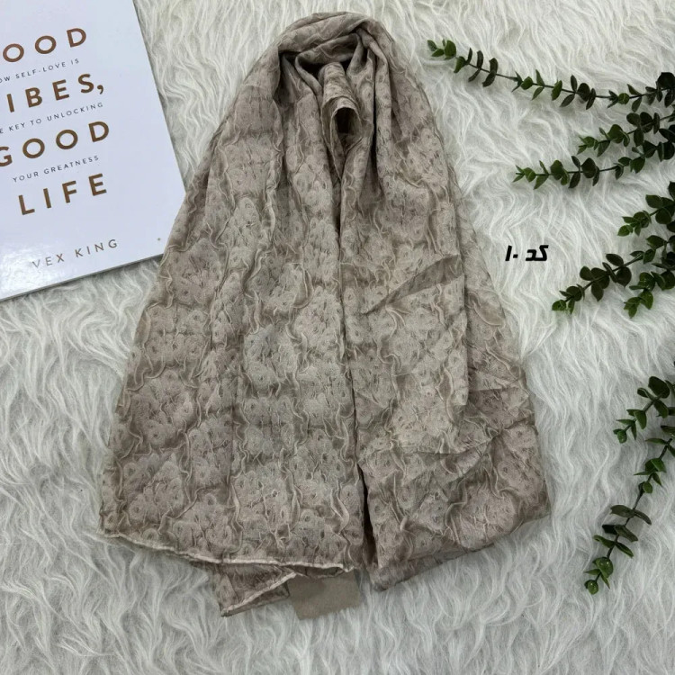 شال حریر زنانه طرح لویوه کد 1965