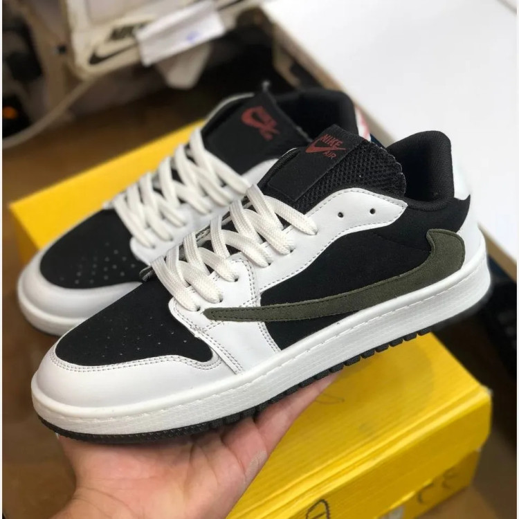 کفش مردانه نایک جردن تراویس رنگ مشکی سبز با رویه چرم صنعتی و دور دوخت